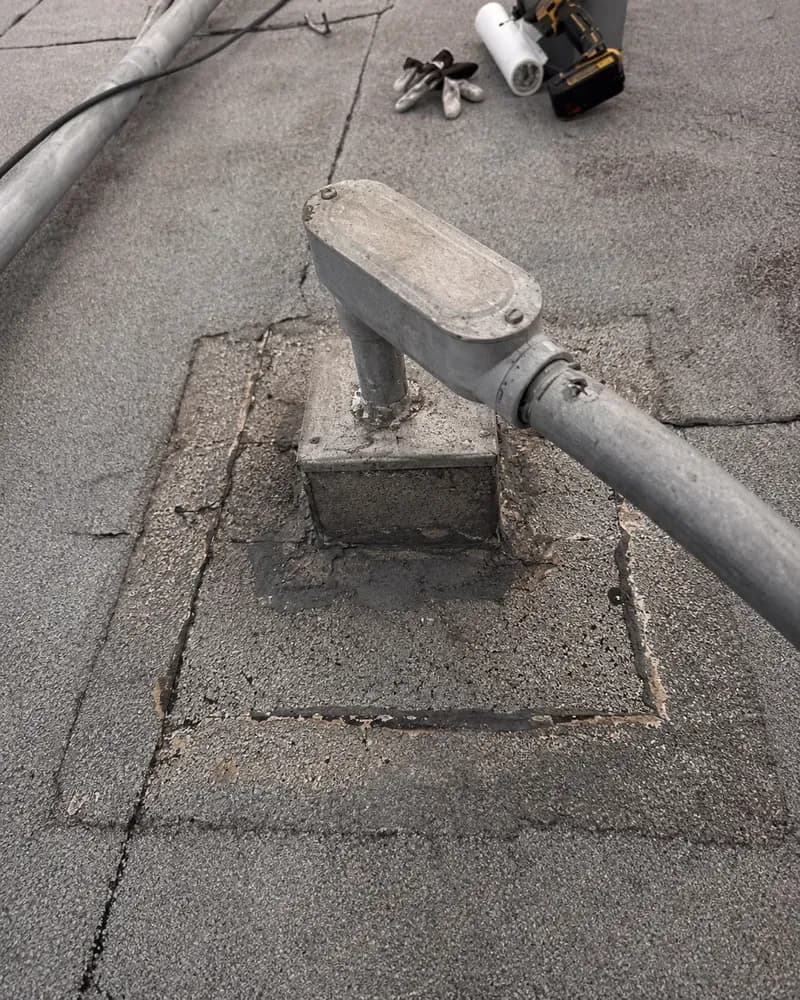 Deteriorated inside corner before repair